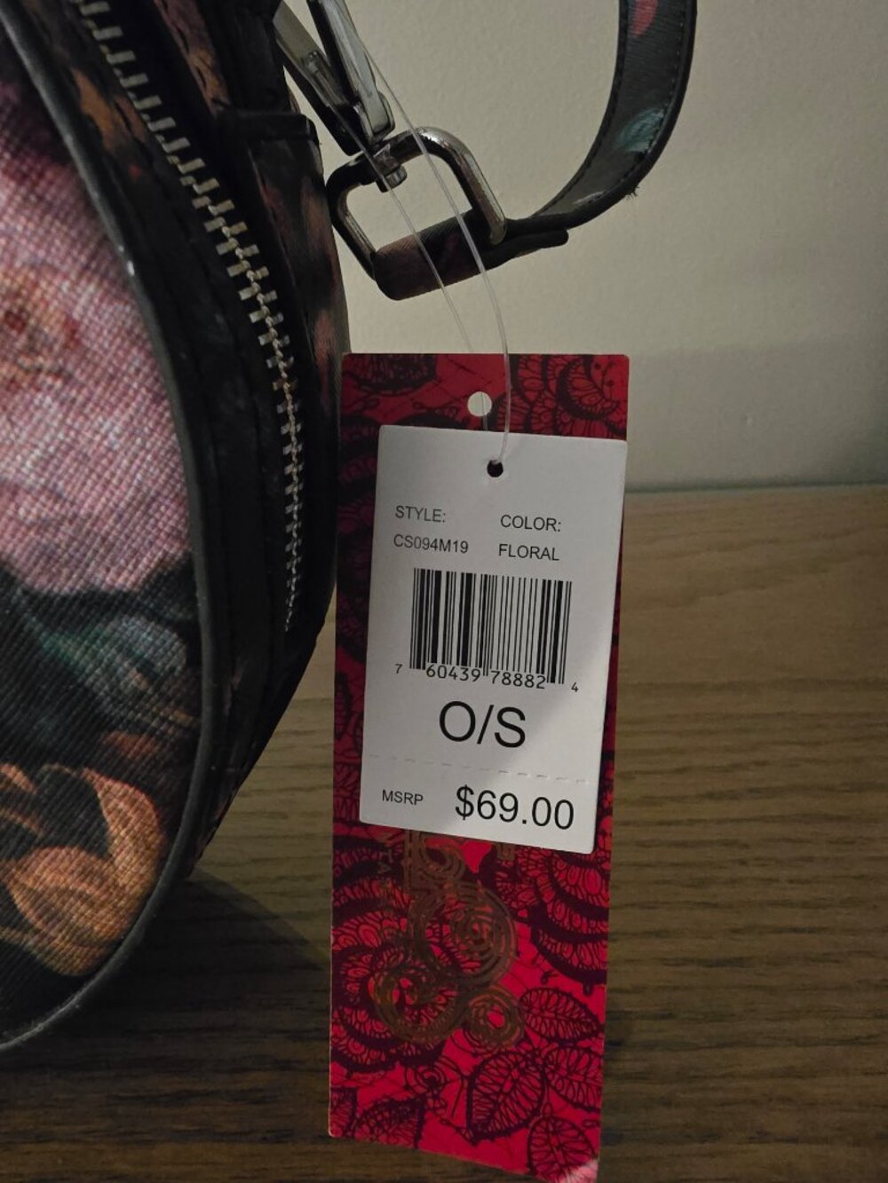 NWT Carlos Floral Barrel Crossbody / Shoulder Purse - Picture 3 of 9